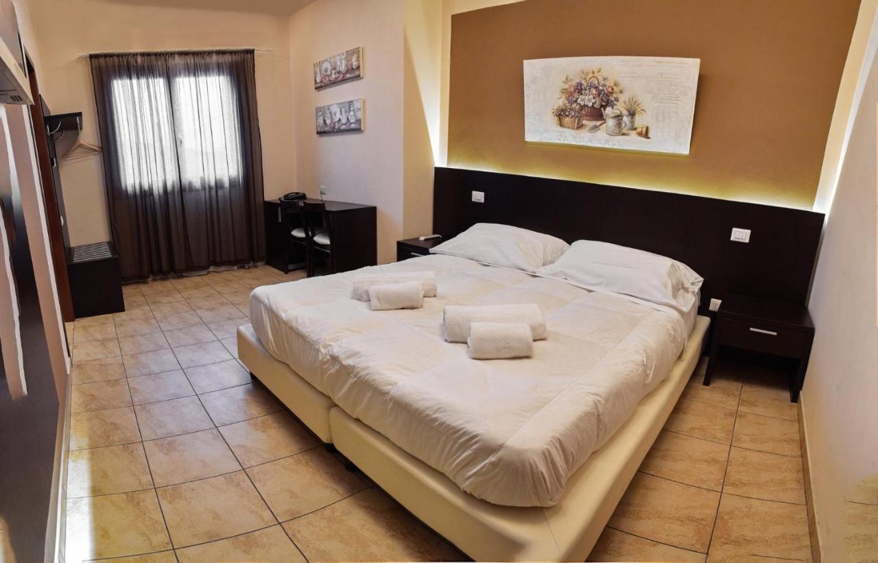 Al Cason Hotell Solesino Exteriör bild
