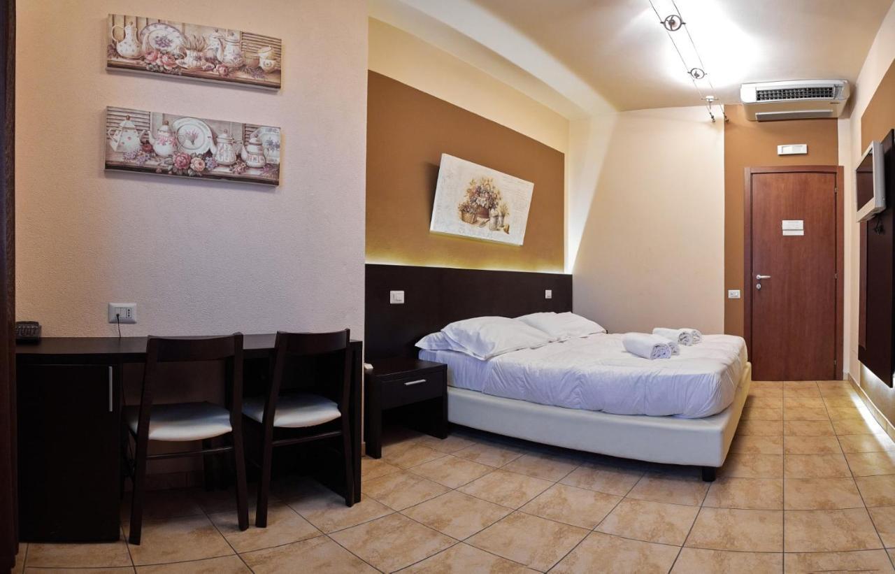 Al Cason Hotell Solesino Exteriör bild