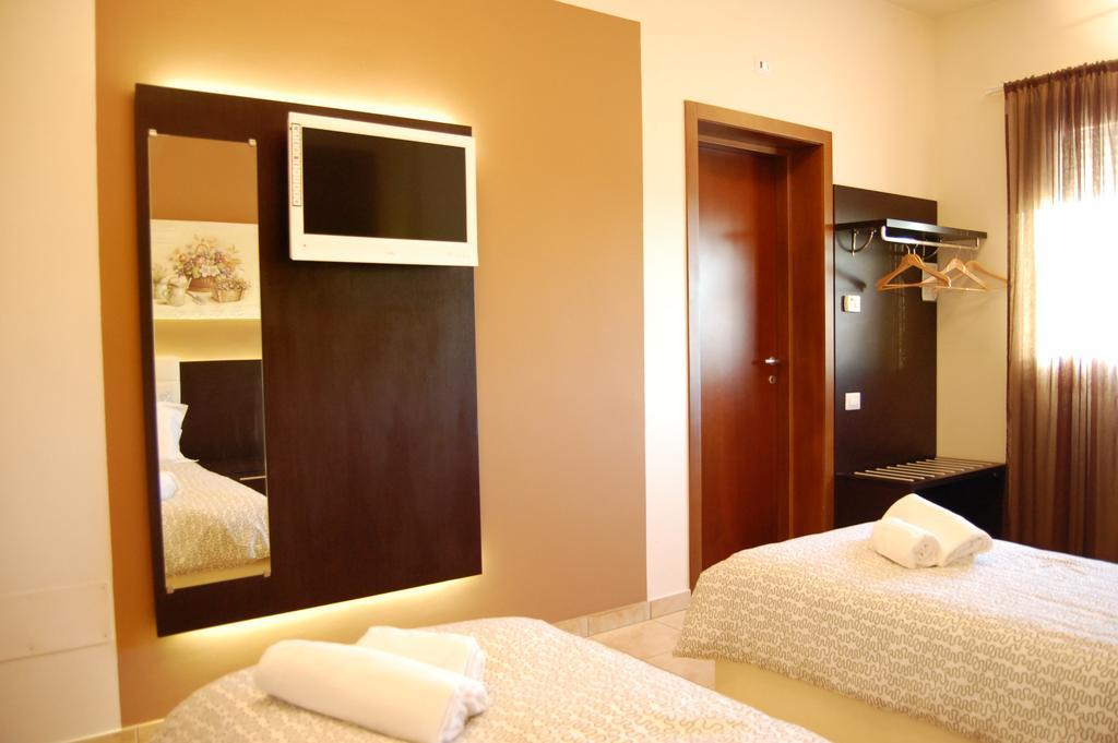 Al Cason Hotell Solesino Exteriör bild